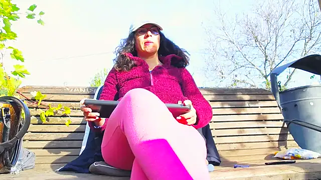 SquirtyMellissaLabia online show from November 1, 6:48 am