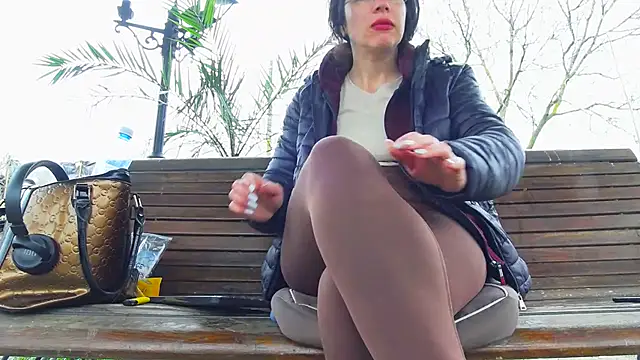 SquirtyMellissaLabia online show from March 29, 6:24 am