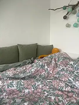 Snapshot of LunaMoongirl chatting on January 16, 2:30 pm LunaMoongirl online show from January 16, 2:30 pm