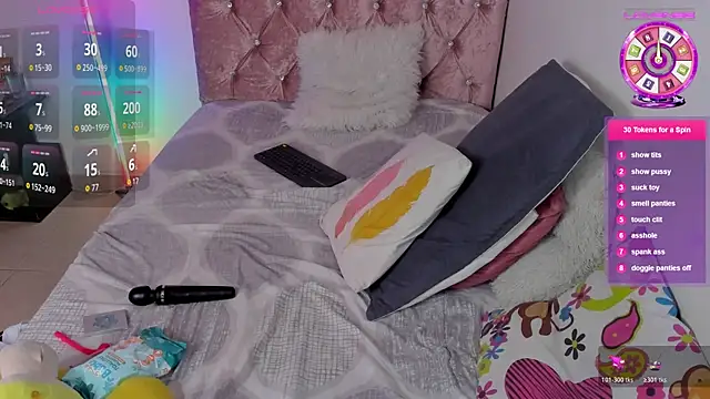 amy petite online show from July 24, 9:24 pm