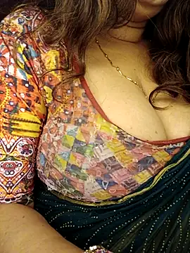 Snapshot of SIDDHAA--897 chatting on July 18, 7:39 pm SIDDHAA--897 online show from July 18, 7:39 pm