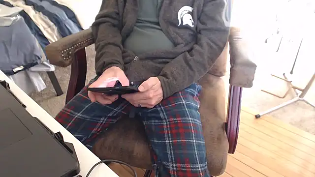 QueenDenizeAndTheCaptain online show from December 3, 3:22 pm