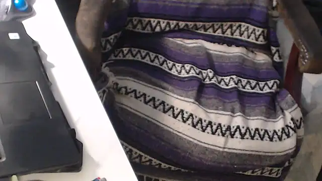 QueenDenizeAndTheCaptain online show from September 14, 4:06 pm