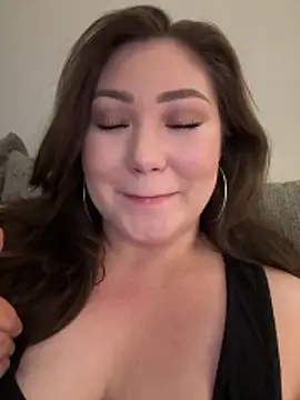 RosieDixx online show from November 26, 6:47 am