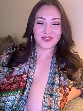 Snapshot of RosieDixx chatting on May 21, 5:25 am RosieDixx online show from May 21, 5:25 am