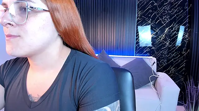 kimbrownn online show from November 26, 12:17 pm