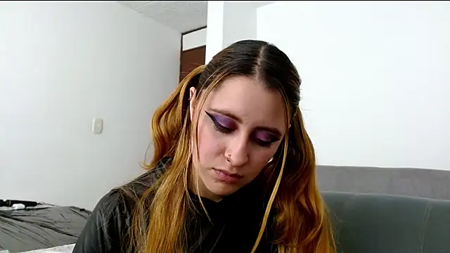 Juls winter  online show from April 20, 6:09 pm