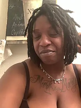 markquanna online show from July 6, 8:55 am