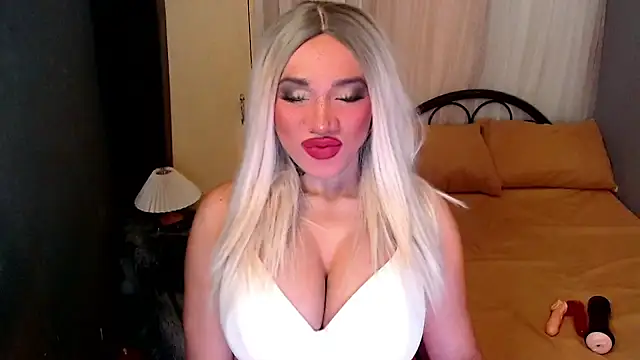 sexcindy online show from September 18, 10:17 am