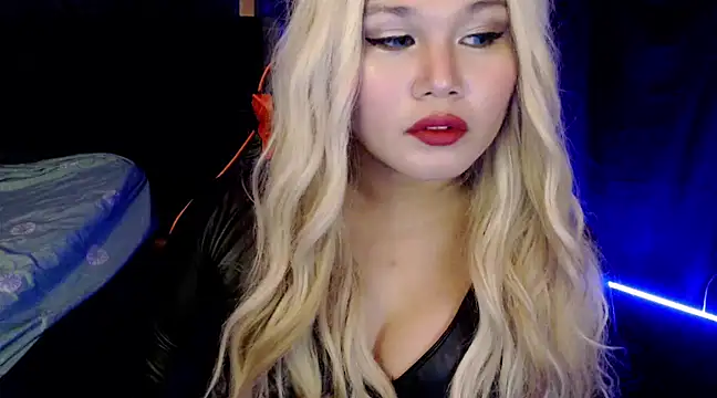 Snapshot of stacey_wills44 chatting on January 4, 1:21 am stacey wills44 online show from January 4, 1:21 am