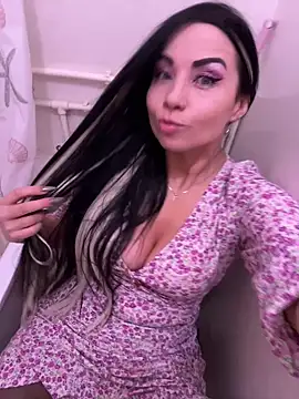 CrazzyChicks online show from February 16, 12:10 pm