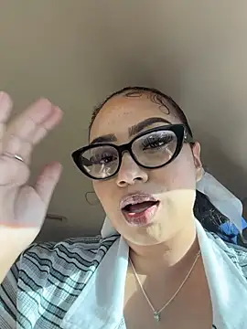 CarmelaAnthony online show from March 12, 4:02 pm