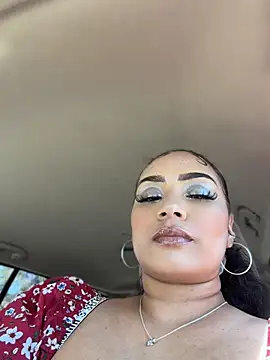 CarmelaAnthony online show from April 21, 5:50 pm