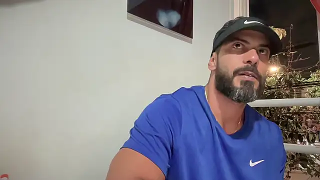 romeolovedark online show from November 11, 11:49 pm