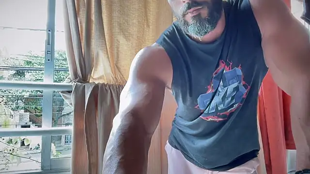 romeolovedark online show from January 12, 6:57 pm