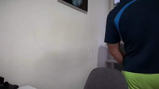 romeolovedark online show from February 15, 11:23 pm