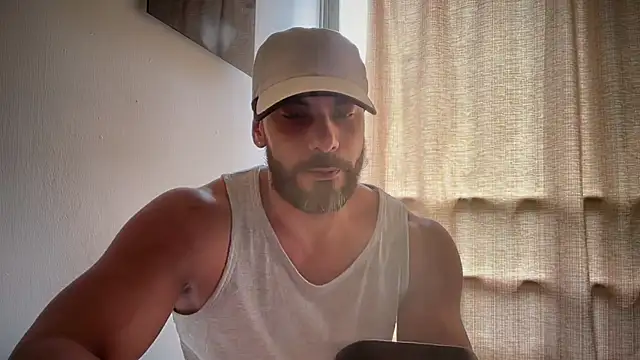 romeolovedark online show from March 3, 4:02 pm