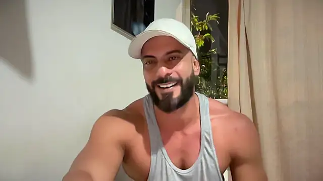 romeolovedark online show from April 7, 3:51 am