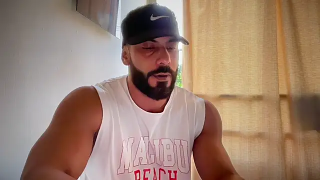 romeolovedark online show from April 14, 12:11 pm