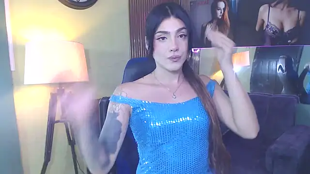Snapshot of ximena22love chatting on October 13, 10:32 pm ximena22love online show from October 13, 10:32 pm