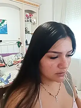 laura dirtyhot online show from December 16, 10:09 am