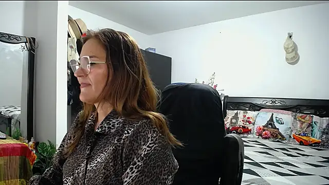 Snapshot of Xiimen chatting on January 9, 12:46 am Xiimen online show from January 9, 12:46 am