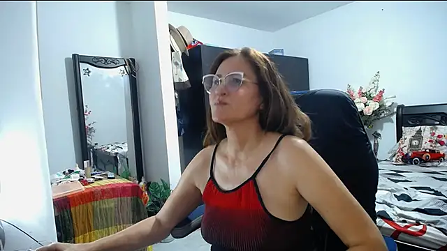 Snapshot of Xiimen chatting on January 9, 3:47 am Xiimen online show from January 9, 3:47 am