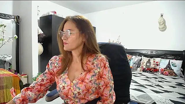 Snapshot of Xiimen chatting on January 24, 11:56 pm Xiimen online show from January 24, 11:56 pm