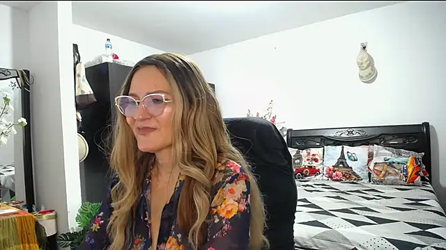 Snapshot of Xiimen chatting on January 30, 9:04 pm Xiimen online show from January 30, 9:04 pm