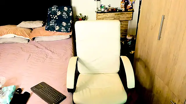 Snapshot of Xiimen chatting on March 11, 4:29 pm Xiimen online show from March 11, 4:29 pm