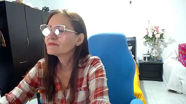 Snapshot of Xiimen chatting on October 31, 12:11 am Xiimen online show from October 31, 12:11 am