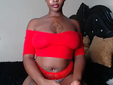 Snapshot of queenvenus2 chatting on February 7, 8:44 am queenvenus2 online show from February 7, 8:44 am