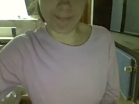 Snapshot of Moi_Lina chatting on March 20, 9:13 pm Moi Lina online show from March 20, 9:13 pm