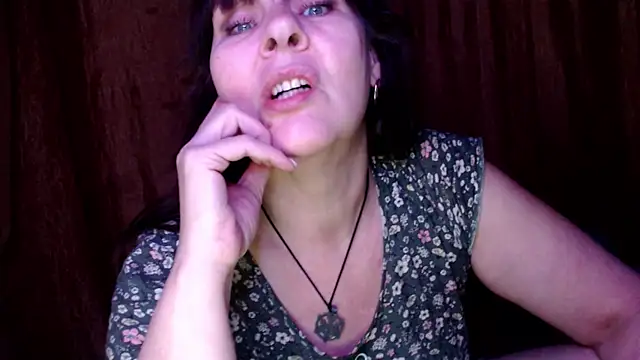 Snapshot of karina_ren_ chatting on February 19, 1:50 pm karina ren online show from February 19, 1:50 pm