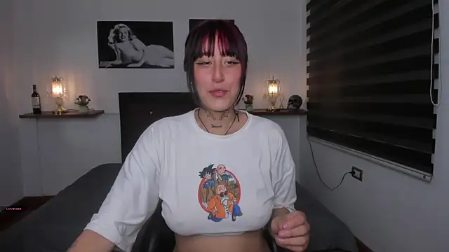 Mariana Joness online show from February 20, 2:40 am