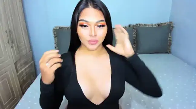 shantal r0mance online show from December 10, 1:55 pm