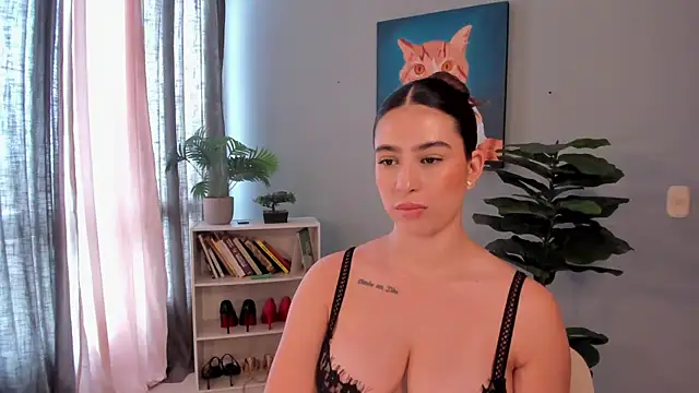 LiaPearce online show from June 23, 3:54 pm