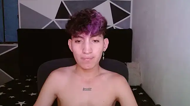 littlextreme online show from December 23, 7:06 am