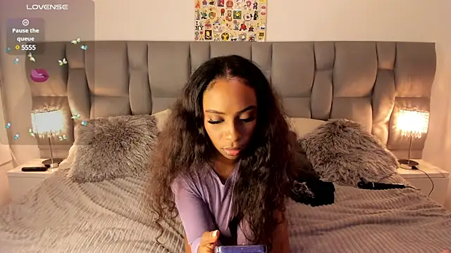 Snapshot of Nickytouse chatting on February 20, 3:23 am Nickytouse online show from February 20, 3:23 am