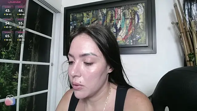 Snapshot of brianna_196 chatting on June 18, 7:18 pm brianna 196 online show from June 18, 7:18 pm