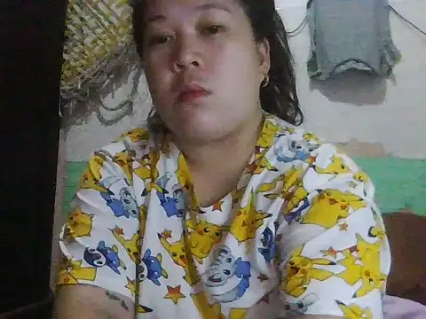 hotsexylyn online show from October 24, 7:16 am