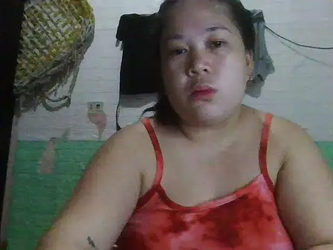 hotsexylyn online show from November 7, 4:34 am