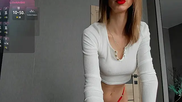 XValkyrieX online show from February 14, 12:13 pm