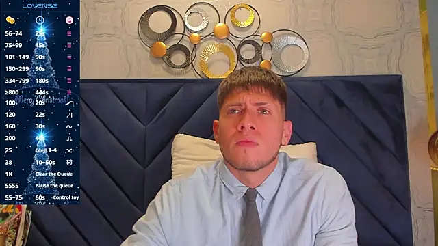 Snapshot of SebastianMaximoff chatting on January 3, 6:14 pm SebastianMaximoff online show from January 3, 6:14 pm