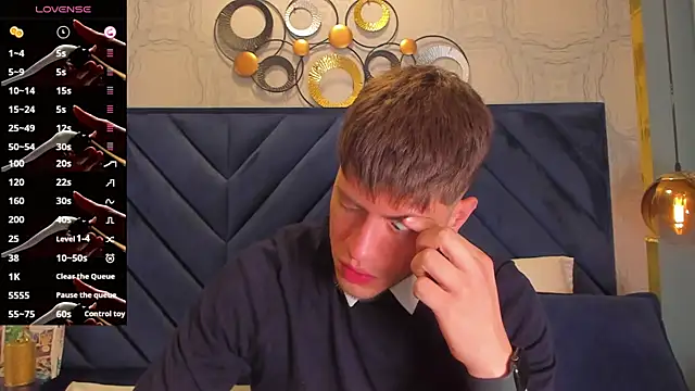 Snapshot of SebastianMaximoff chatting on January 12, 12:01 pm SebastianMaximoff online show from January 12, 12:01 pm