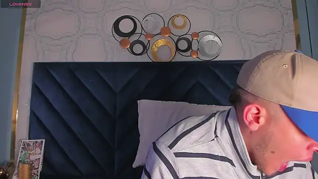 Snapshot of SebastianMaximoff chatting on January 13, 12:02 pm SebastianMaximoff online show from January 13, 12:02 pm