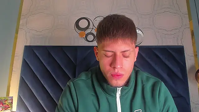 Snapshot of SebastianMaximoff chatting on January 17, 11:38 am SebastianMaximoff online show from January 17, 11:38 am