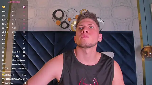 Snapshot of SebastianMaximoff chatting on January 23, 3:32 pm SebastianMaximoff online show from January 23, 3:32 pm