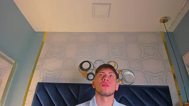 Snapshot of SebastianMaximoff chatting on January 26, 12:11 pm SebastianMaximoff online show from January 26, 12:11 pm