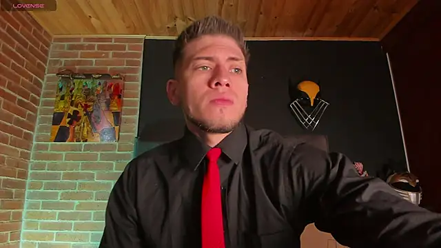 Snapshot of SebastianMaximoff chatting on February 4, 12:11 pm SebastianMaximoff online show from February 4, 12:11 pm